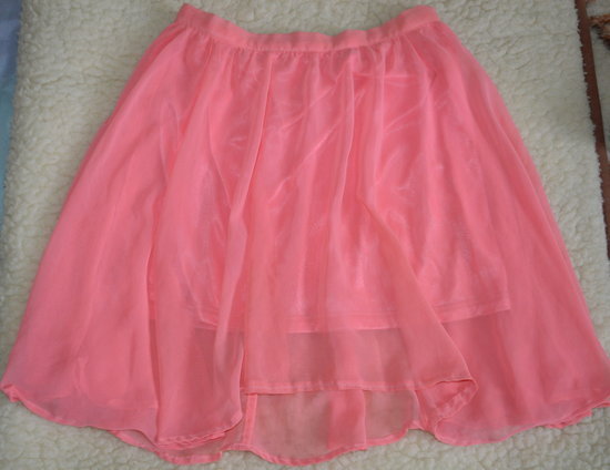 Rožinis  sijonas