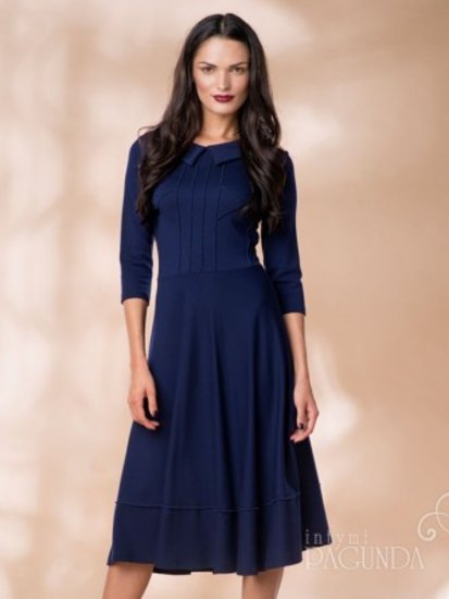 suknelė mėlyna elegantiška