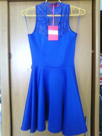Nauja mėlyna puošni suknelė