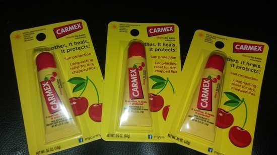 Carmex Cherry Lip Balm Tube lūpų balzamas (10g) 