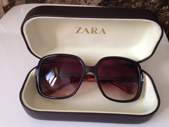 Zara akiniai