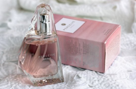 Avon Perceive Oasis parfumas, 50ml