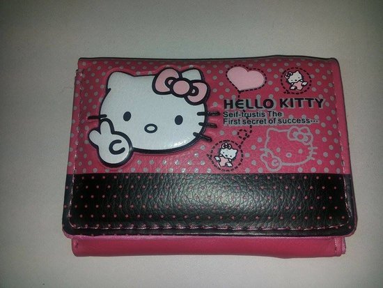 Hello Kitty pinigine