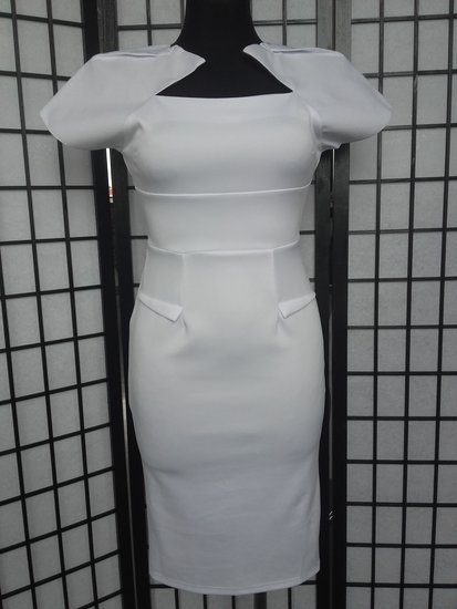 Nauja Balta Miusol suknelė