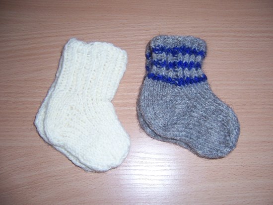 Šiltos kojinytės mažyliui