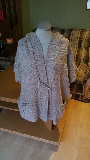 ilgas megztinis užsegamas kardiganas