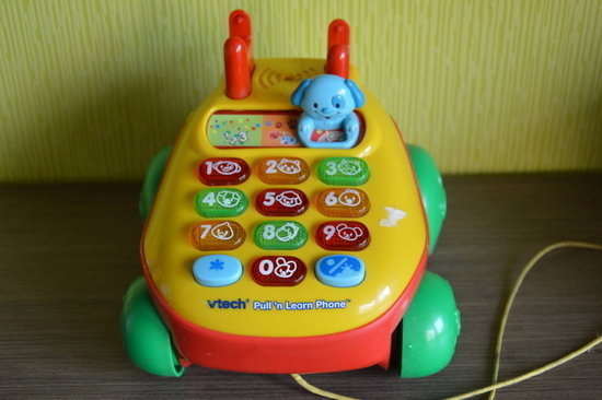 Telefonas mašinytė