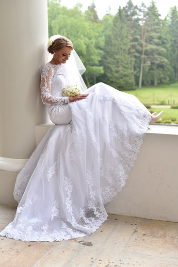 Nuostabaus grožio gipiūrinė vestuvinė suknelė