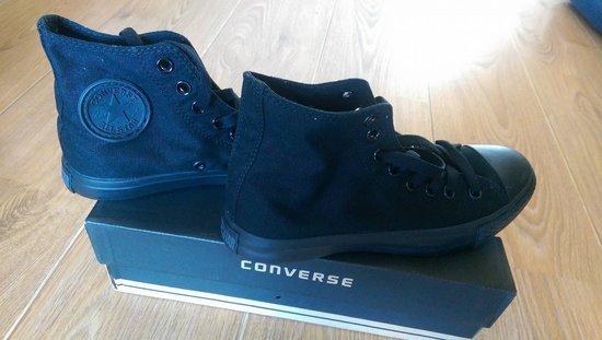Juodi Converse batai