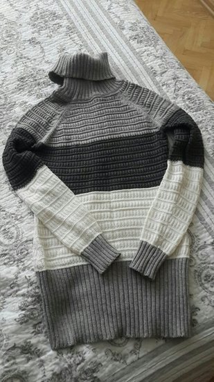 Minkstas megztas megztinis