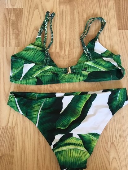 Žalias bikinis