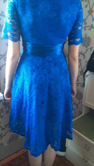 Mėlyna Neriniuota suknelė