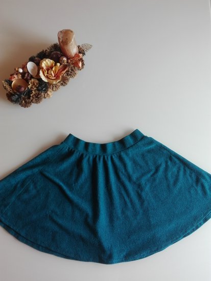 siūtas velvetiūnio tipo sijonas