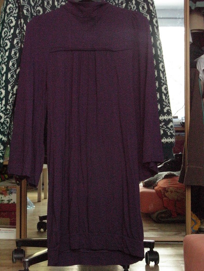 baklažanų spalvos Zara suknelė