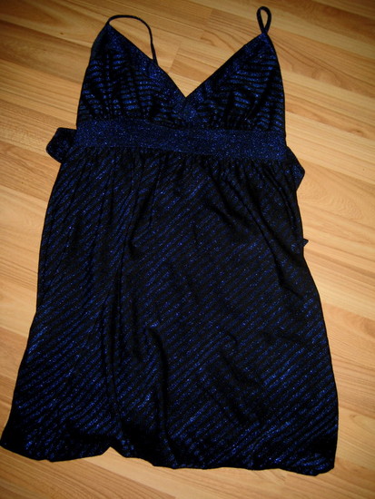 Suknelė juoda su mėlynu atspalviu