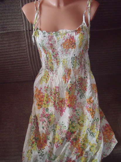 H&M vasarinė suknelė