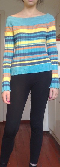 moteriskas megztinis