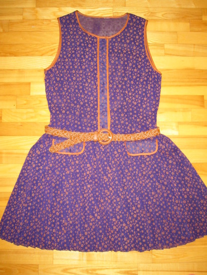 Vintage stiliaus suknelė