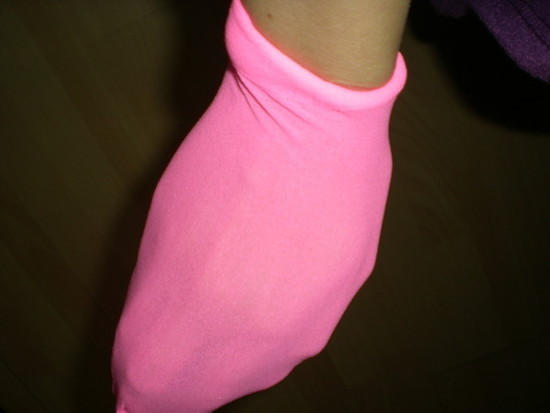 Ryškiai rožinės kojinaitės