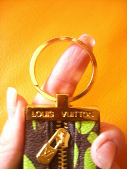 LOUIS Vuitton raktų pakabukas
