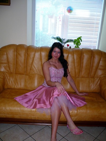 rožinė suknelė