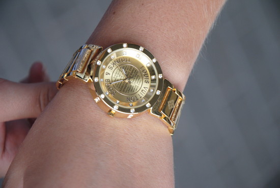 Louis Vuitton moteriškas laikrodukas