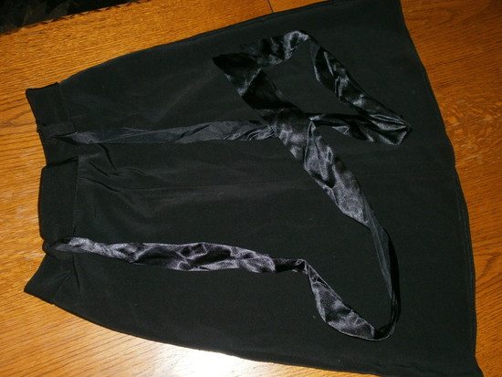 klasikinis juodas sijonas
