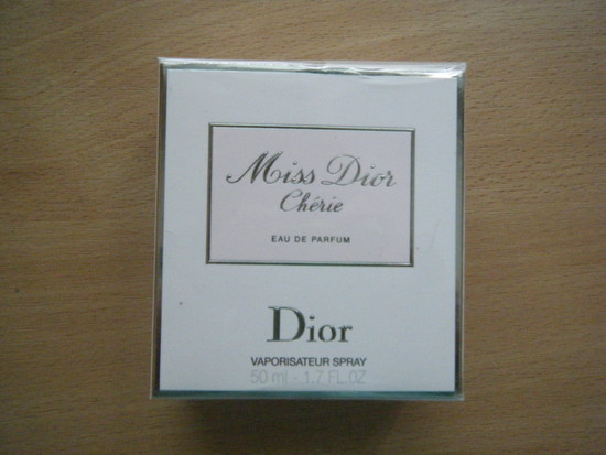 Miss Dior cherie kvepalai
