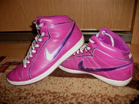 Nike kedai rožiniai