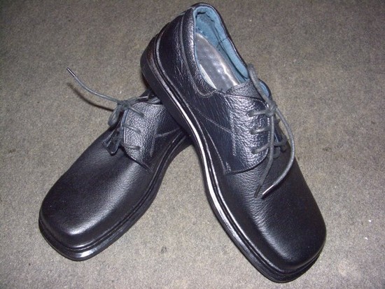 Nauji odiniai vyriški batai