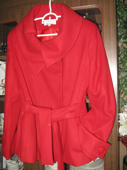 raudonas , klasikinis paltukas 99lt 