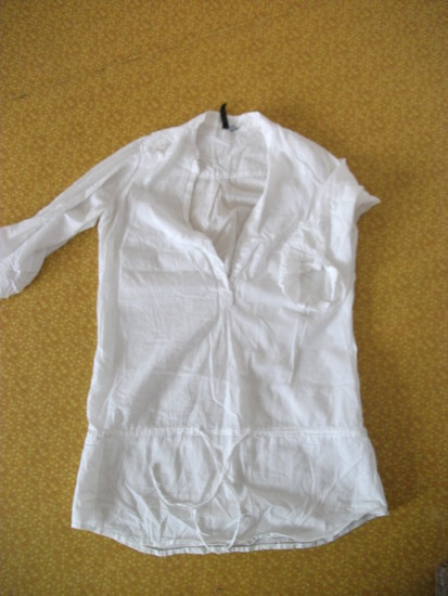 Balti ilgesni marškinukai