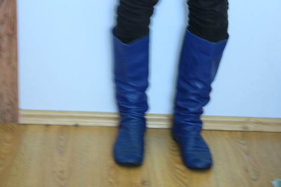 Mėlyni odiniai batai