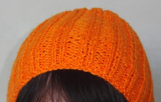 Oranžinė kepurė