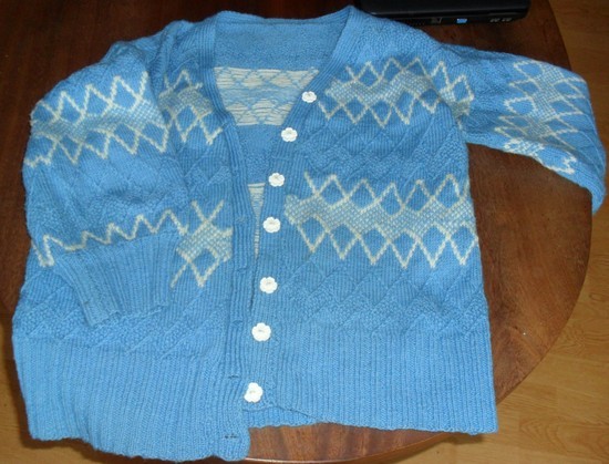 Melynas siltas megztinis