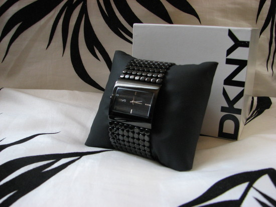laikrodis DKNY