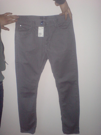 H&M vyriški madingi džinsai!!