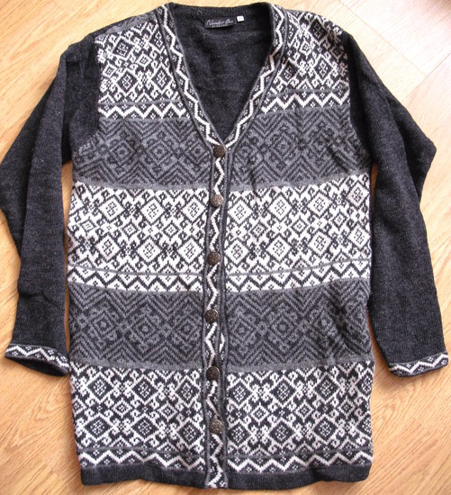 siltas vilnos megztinis