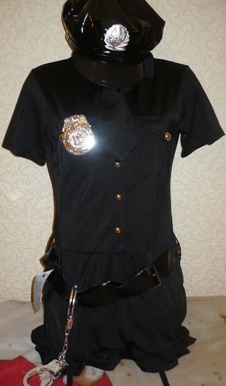 Policininkes kostiumelis