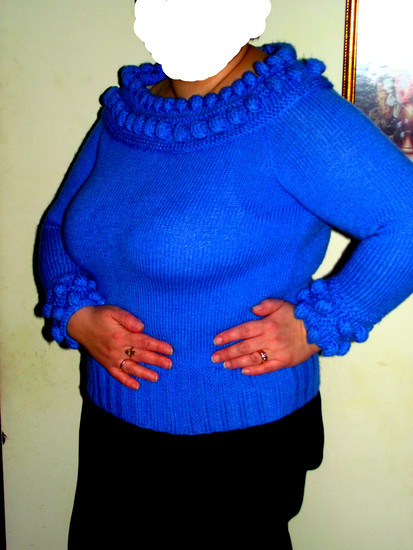 Ranku darbo naujas megztinis