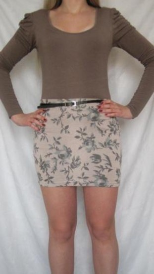 Stilingas Fishbone gėlėtas sijonas