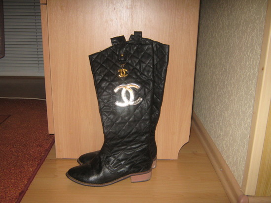 Chanel batai