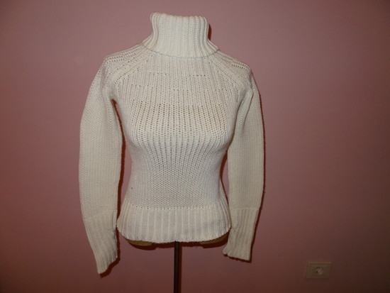 baltas megztinis4