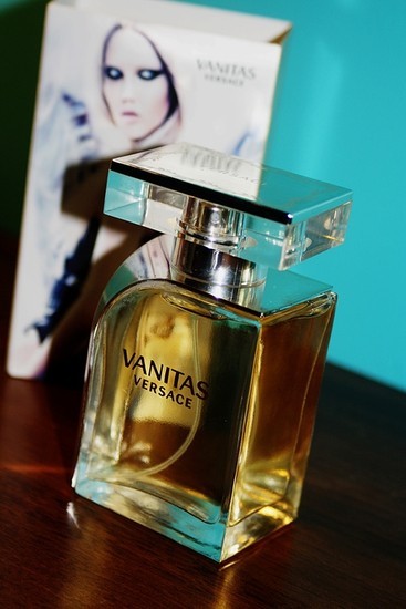 Versace Vanitas kvepalai