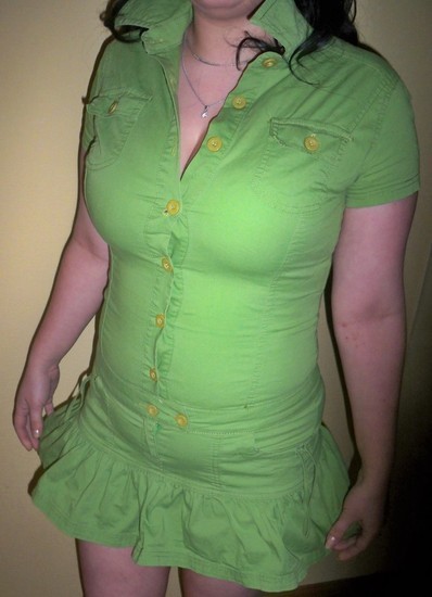 žalia vasarinė suknelė