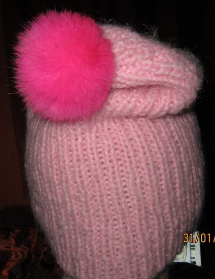 Rožinė šilta kepurė