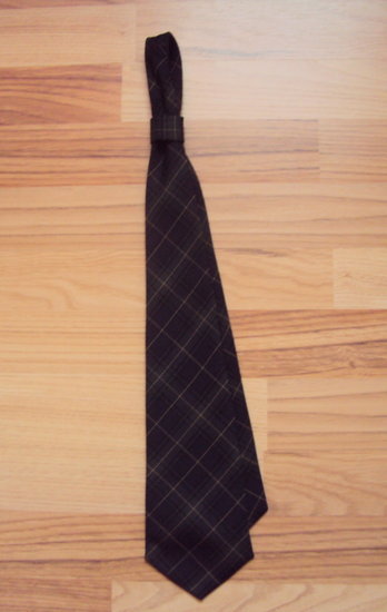 Uniforminis moteriškas kaklaraištis