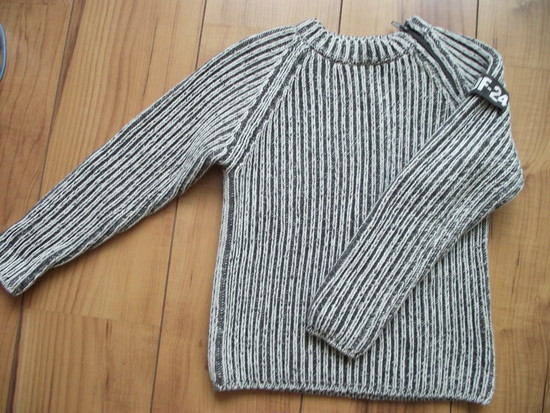 128 cm šiltas megztinis