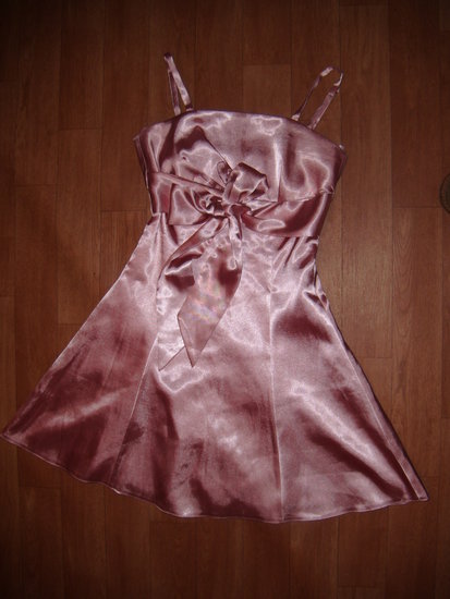 rozine trumpa vasayne suknele 