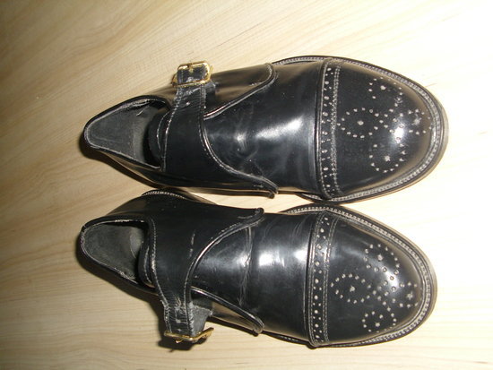 Odiniai batai